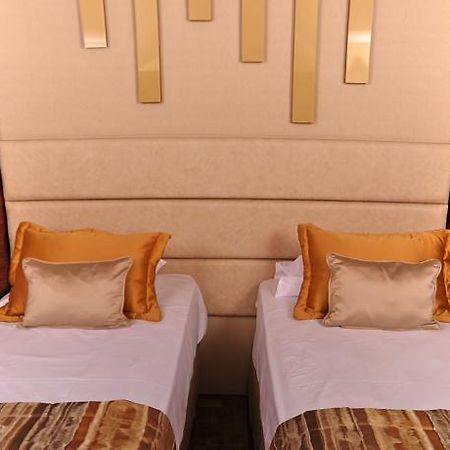 Avin Hotel İzmir Luaran gambar