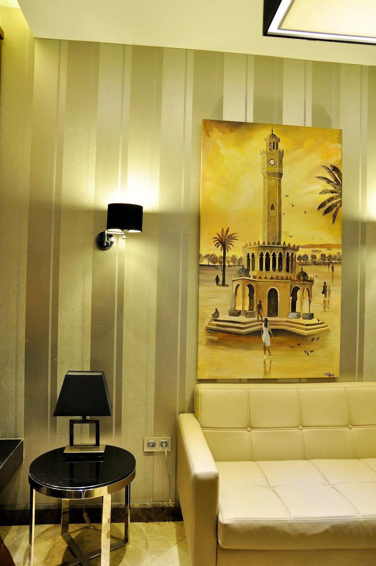 Avin Hotel İzmir Luaran gambar