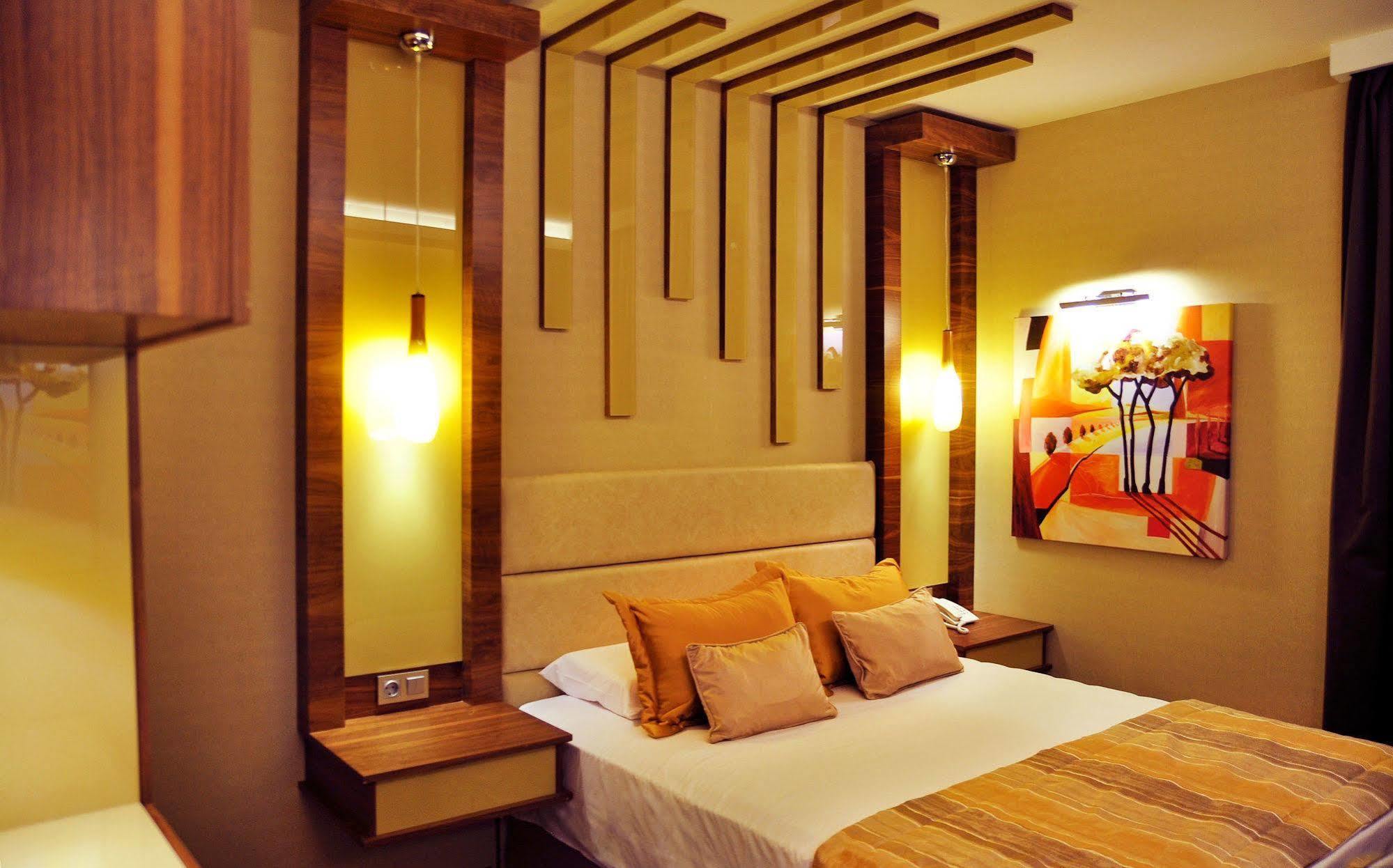Avin Hotel İzmir Luaran gambar